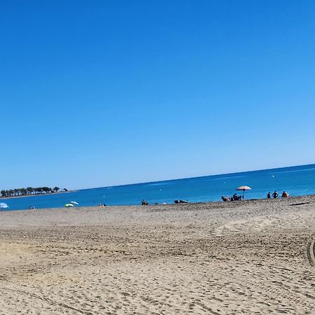 ¡Bajo Precioso Con Salida Directa A La Piscina Comunitaria En Paraiso De Vera! Luaran gambar