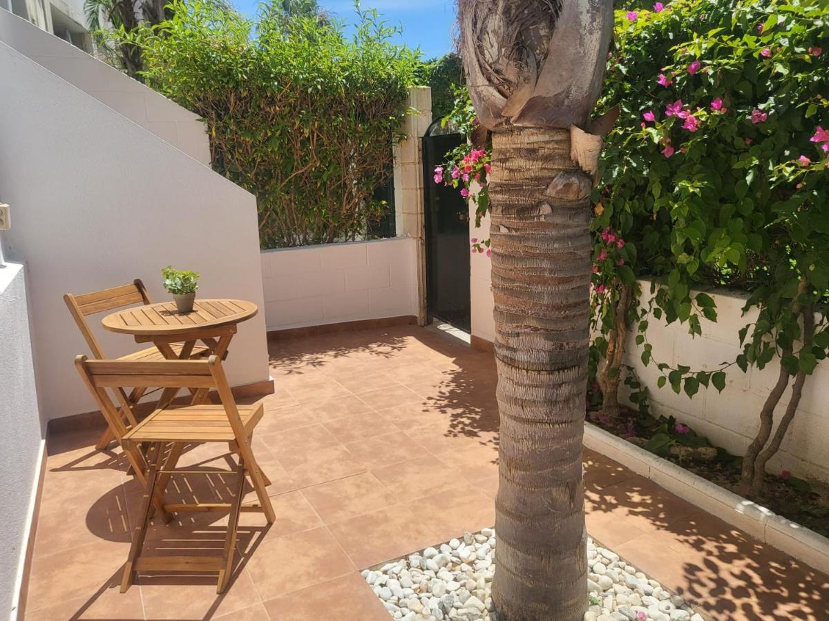 ¡Bajo Precioso Con Salida Directa A La Piscina Comunitaria En Paraiso De Vera! Luaran gambar