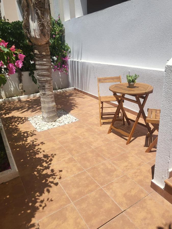 ¡Bajo Precioso Con Salida Directa A La Piscina Comunitaria En Paraiso De Vera! Luaran gambar